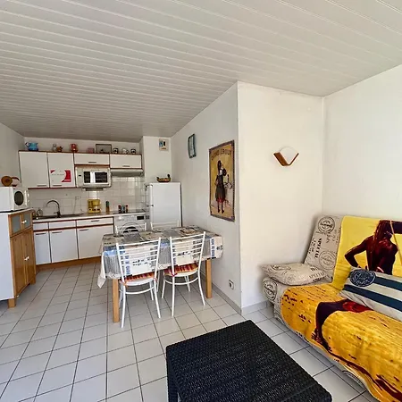 Appartement Calme Avec Terrasse Et Garage A Saint-Jean-De-Monts - Fr-1-323-145 아파트 생장드몽