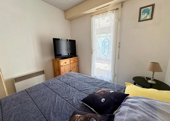 Appartement Calme Avec Terrasse Et Garage A Saint-Jean-De-Monts - Fr-1-323-145